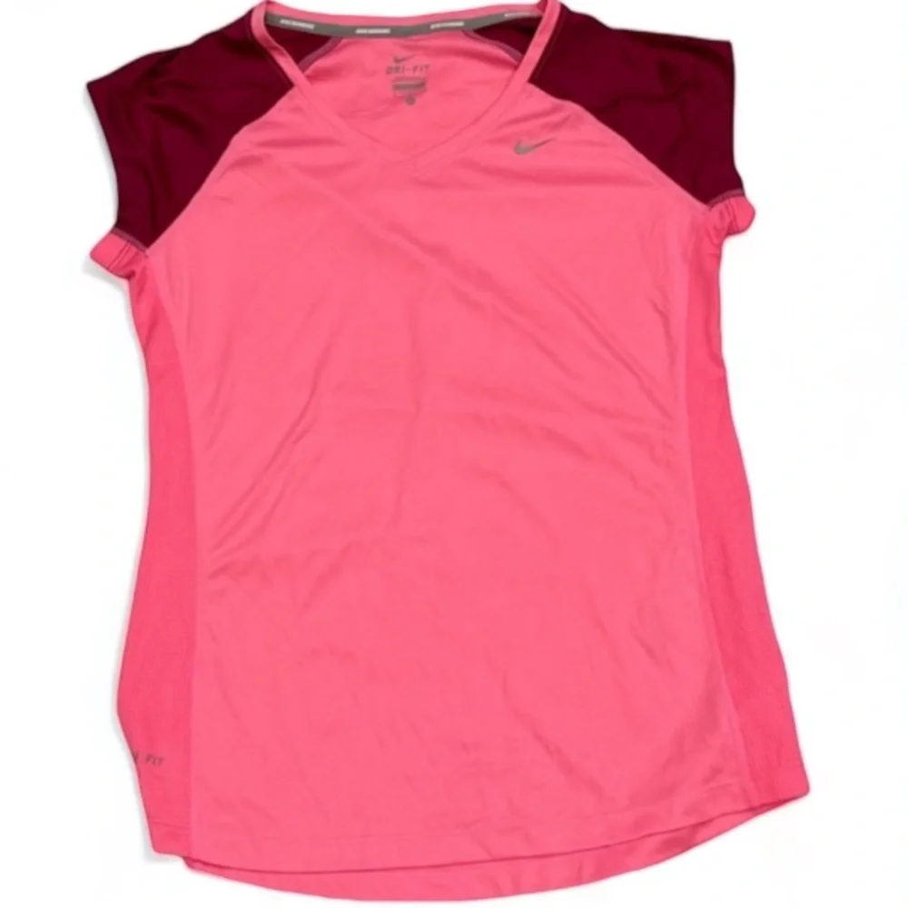 Nike Dri Running Fit V Neck Cap Sleeves | Side Mesh | Pink Burgundy Size M NWT